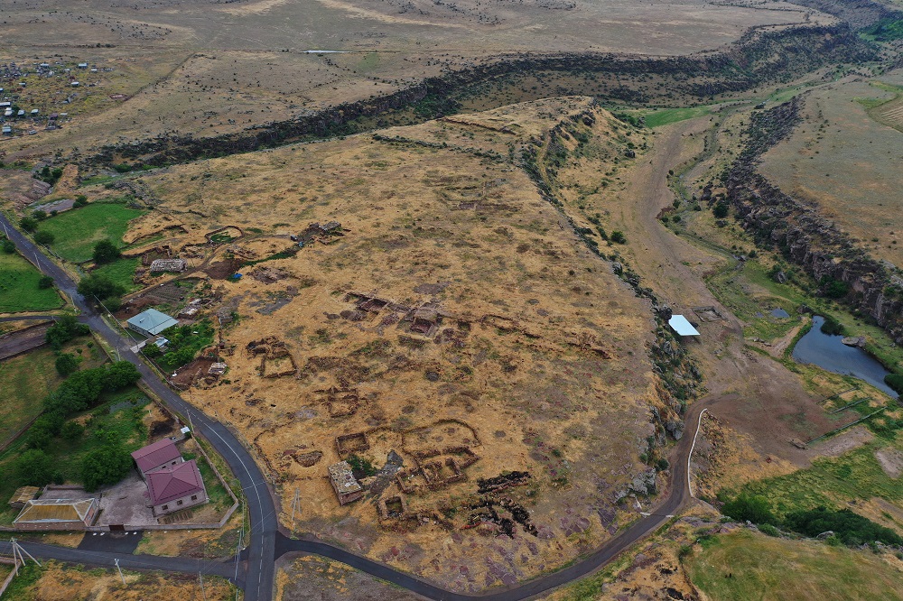 The excavations at Shamiram revealed important evidence relating to the site's pre-Urartian phases.