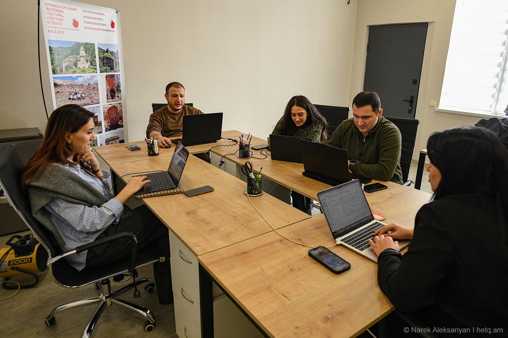 Սահմանին գտնվող մշակութային ժառանգությունը՝ հայ գիտնականների ու ավստրիացի հայագետի թիրախում